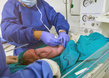 CDC Panel Drops Recommendation That All Babies Get Hep B Shot at Birth