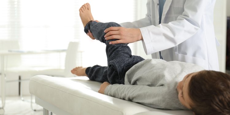 Rare Temporary Flu Complication Can Leave Some Kids Unable to Walk