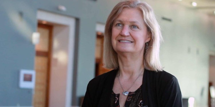 Awareness of BRCA Status Drives Aggressive Surgery in Early-Onset Breast Cancer