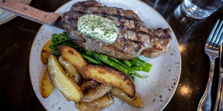 Not Everyone Gets a Mortality Benefit From Reducing Saturated Fats, Study Says