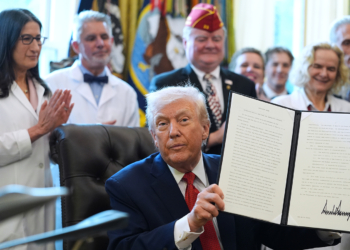 Trump Order Aims to Expedite Marijuana Rescheduling, Launches Medicare CBD Program