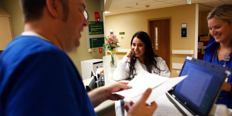 CMS Funds 400 New Residency Slots