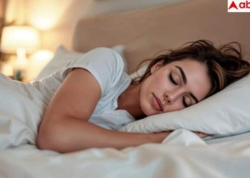 रात को क्यों बढ़ जाती है एंग्जायटी, एक्सपर्ट से जानें अच्छी नींद के लिए क्या करें?