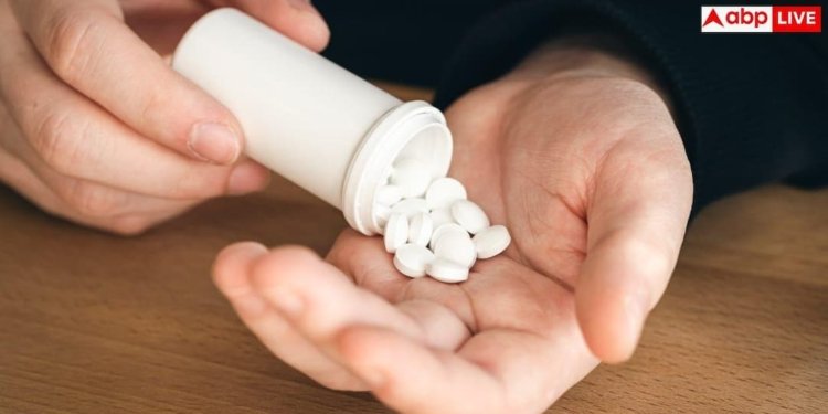 क्या प्रेग्नेंसी में पैरासिटामोल खाने से बच्चे को हो जाती है दिमागी बीमारी, कितनी सच है ये बात?