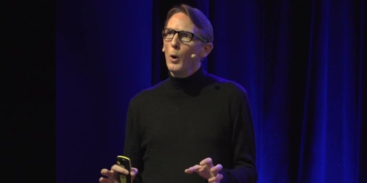 Stigma: mental health and the media | Matt Bowen | TEDxUoChester