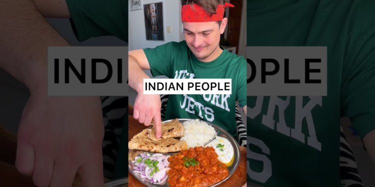 The best way to eat INDIAN food is definitely with HANDS🖐️😎♥️🥘| Normal vs Indian | CHEFKOUDY