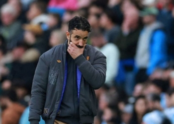 Man United fans torn over sacking of Amorim