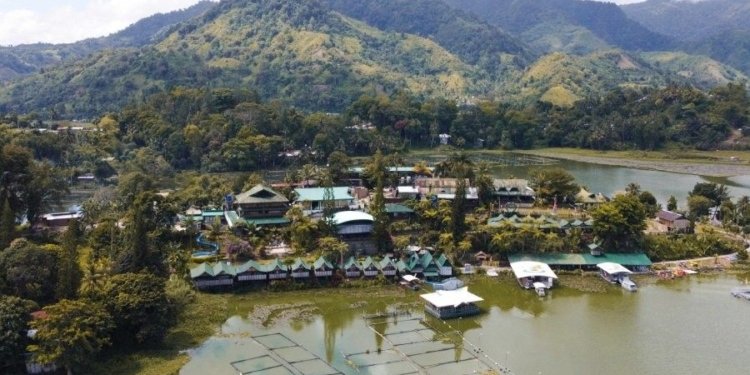 A hilltop legacy: How one woman helped shape Lake Sebuâs story