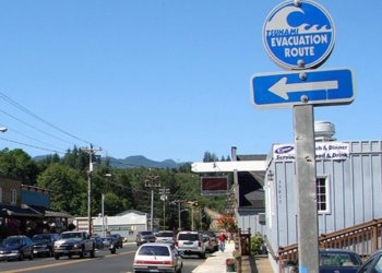 Could a large tsunami happen in the United States?