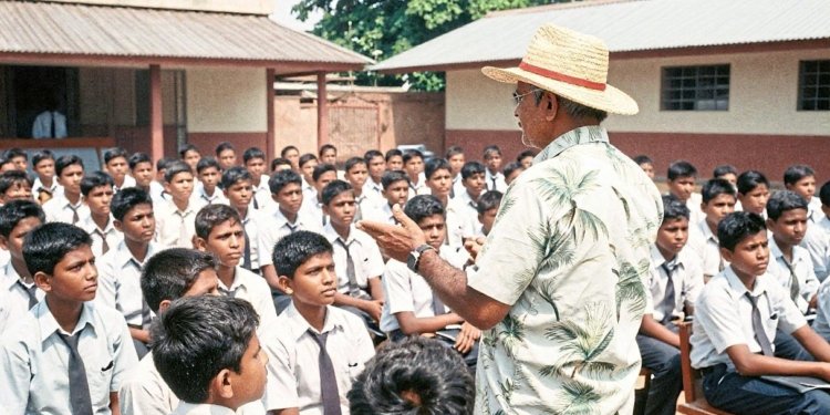 Heart And Soul: Remembering the leadership of school headmasters