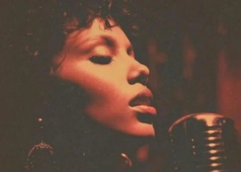 Is your new favourite singer AI? Some people think Sienna Rose could be