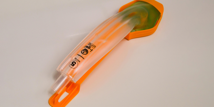 Less Favored Airway Device in Cardiac Arrest Had Higher Success Rate