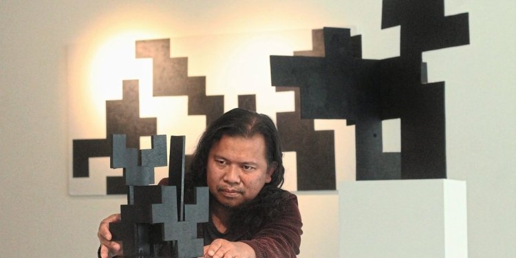 Malaysian artist translates songket into structure and pattern