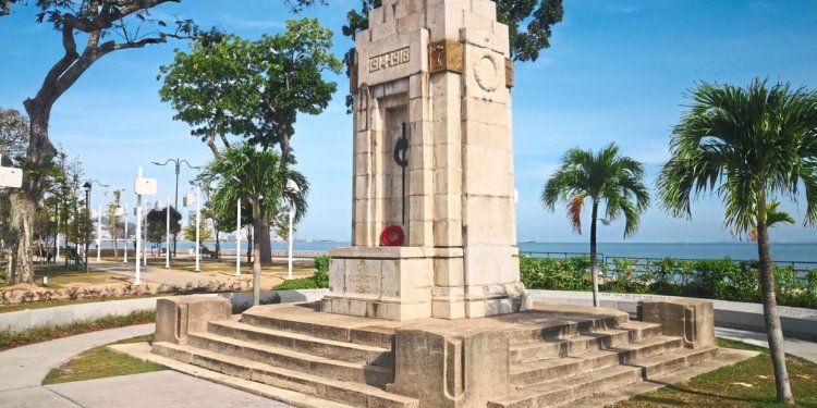 Penang's past engraved in vintage photographs, postcards and mail