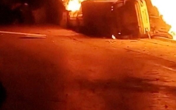 Trump says US will 'come to their rescue' if Iran kills protesters