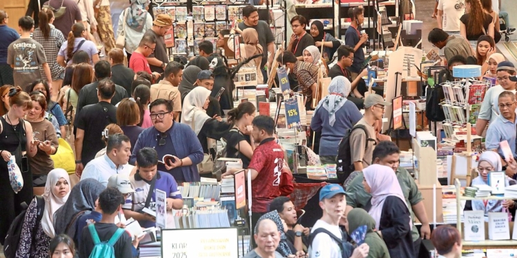 Weekend for the arts: KL Alternative Bookfest 2026, Xeem Noor's 'Balai Di Balai'