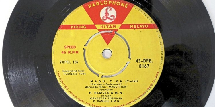 Weekend for the arts: MPO's P. Ramlee talk, 'Matematika' show, Titih Pusaka Fest