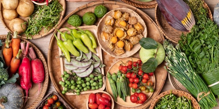 Plant-Forward Diet May Protect Kidneys, Large UK Study Finds