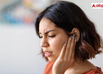 कानों में लगातार घंटी बजना सिर्फ आवाज नहीं, हो सकती है इन 5 खतरनाक बीमारियों की चेतावनी