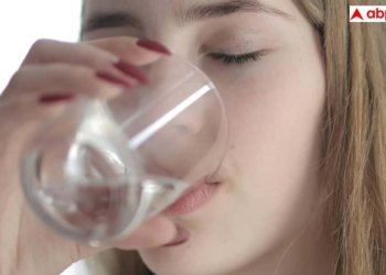 डिहाइड्रेशन से सिकुड़ सकता है दिमाग, जानें पानी की कमी से दिमाग-शरीर को कितना होता है नुकसान?