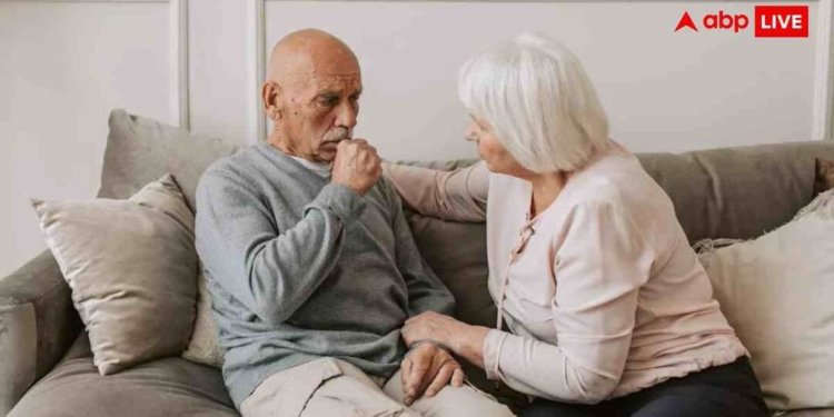 हमें क्यों आती है खांसी, क्या फेफड़ों में जमा बलगम हमारे लिए होता है खतरनाक?