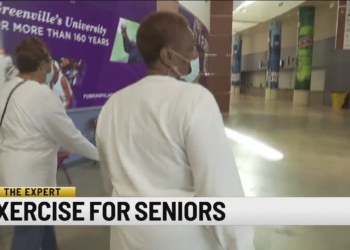 Ways seniors can benefit from walking