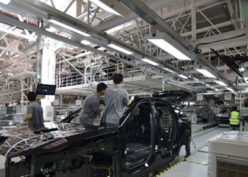 Chinese EV maker Nio expects to post first adjusted operating profit