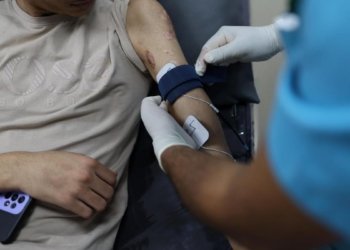 AI-powered apps and bots are barging into medicine; doctors have questions