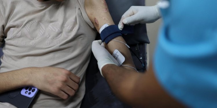 AI-powered apps and bots are barging into medicine; doctors have questions