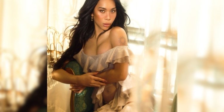 Drag star Marina Summers comes out as trans