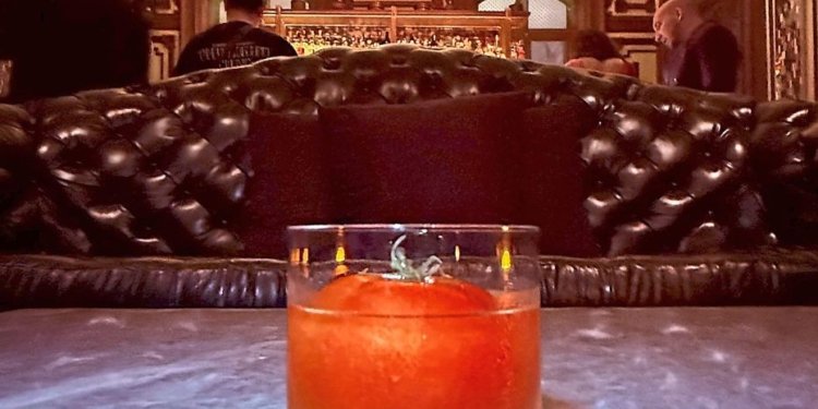 History, mixology, and a tomato drink at Bangkok's Bar Sathorn
