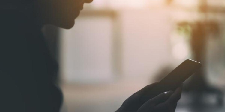 How devices and social media are shaping new OCD impacts on young people in India