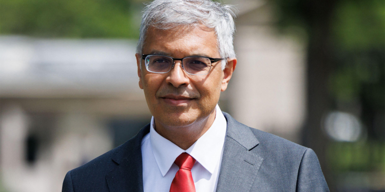 I Was a CDC Senior Leader. From What I Saw, No One Should Run Two Agencies.