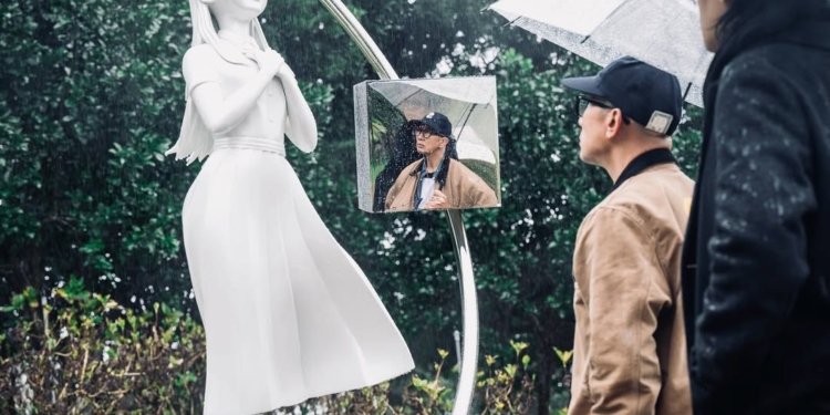 Late actress Barbie Hsu's statue unveiled on her first death anniversary