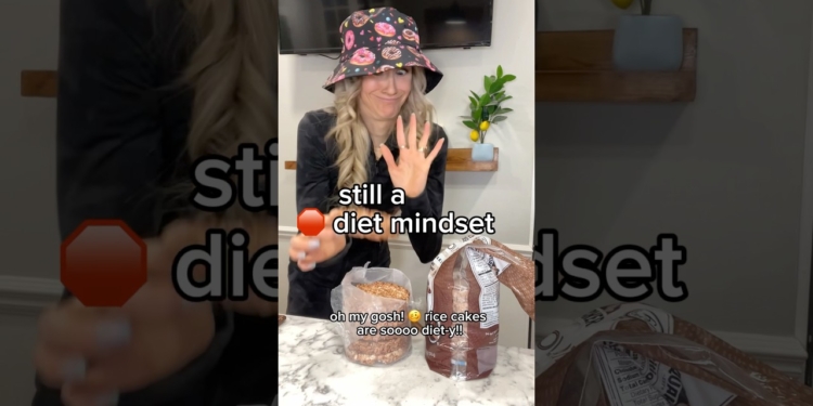 ✅ Seeing food neutrally and deciding for yourself = a diet free mindset where YOU are the boss