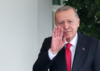 Türkiye says making 'intense' efforts to end Mideast war