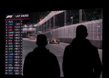 Live viewing powers Formula One to biggest total audience in five years