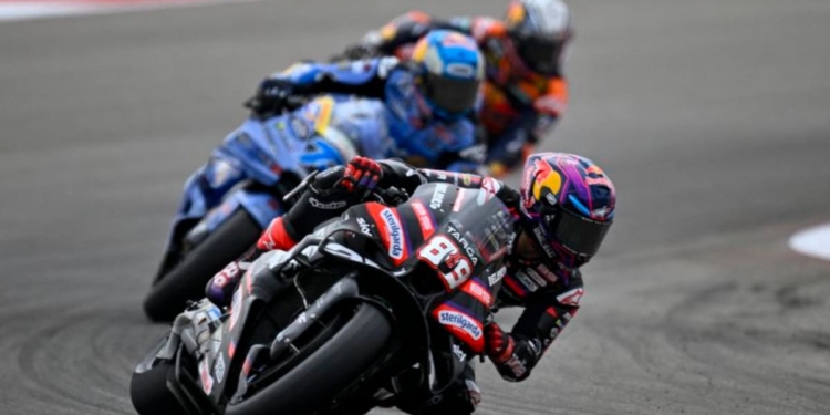 Aprilia Racing's Martin wins US MotoGP sprint, Bezzecchi crashes