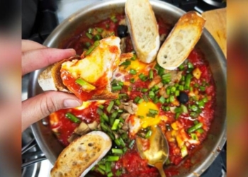 A Middle Eastern egg dish called Shakshuka