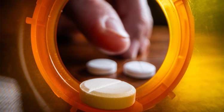 Amid Opioid Addiction Treatment, Losing Insurance Tied to Mortality Risk