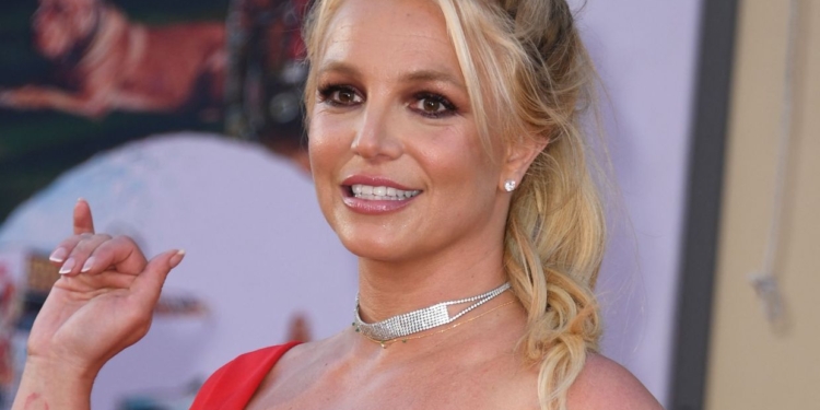Britney Spears reportedly fired sobriety coaches prior to DUI arrest