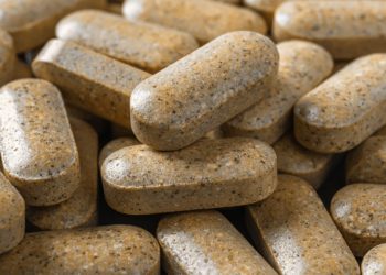 Daily Multivitamin May Slow Ticking of Biological Aging Clock