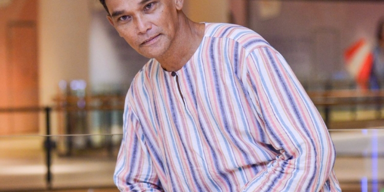 Hari Raya no longer the same for actor Azhan Rani after father's passing