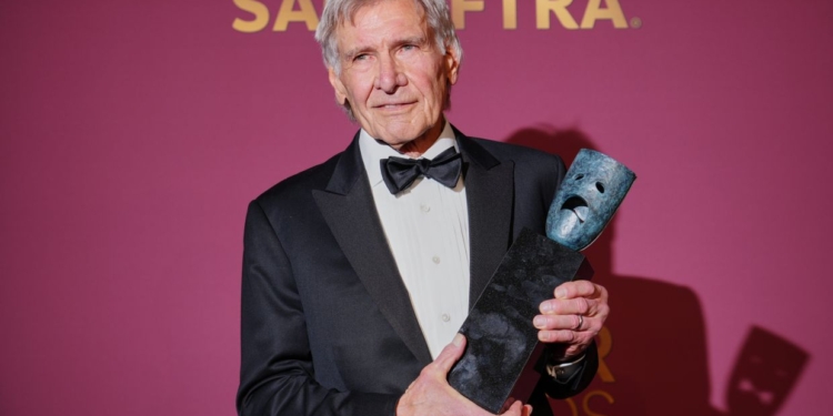 Harrison Ford gets tearful while accepting SAG-AFTRA Life Achievement Award