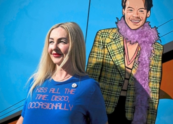 Harry Styles fans head in one direction – to the singer's village