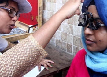 Menopause and the eye: how hormonal transitions affect vision