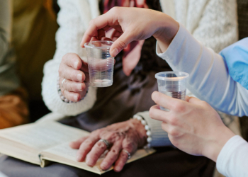 Nursing Homes Falsely Diagnose Patients as Schizophrenic to Sedate Them, Report Says