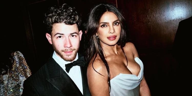 Nick Jonas likes to sleep in a cold room