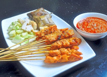 Satay in Malaysia: A smoky, savoury symbol of national unity