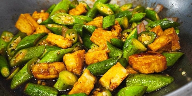This simple vegetarian dish combines Tokwa and Okra